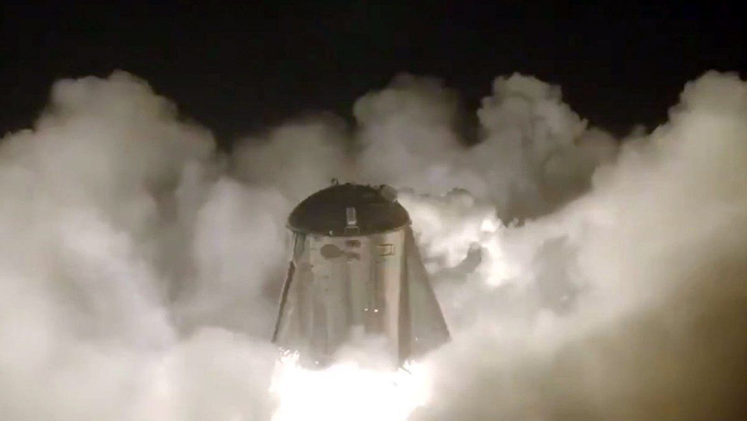 Starhopper, der Prototyp von Elon Musk, um den Mars zu erreichen, startete zuerst erfolgreich