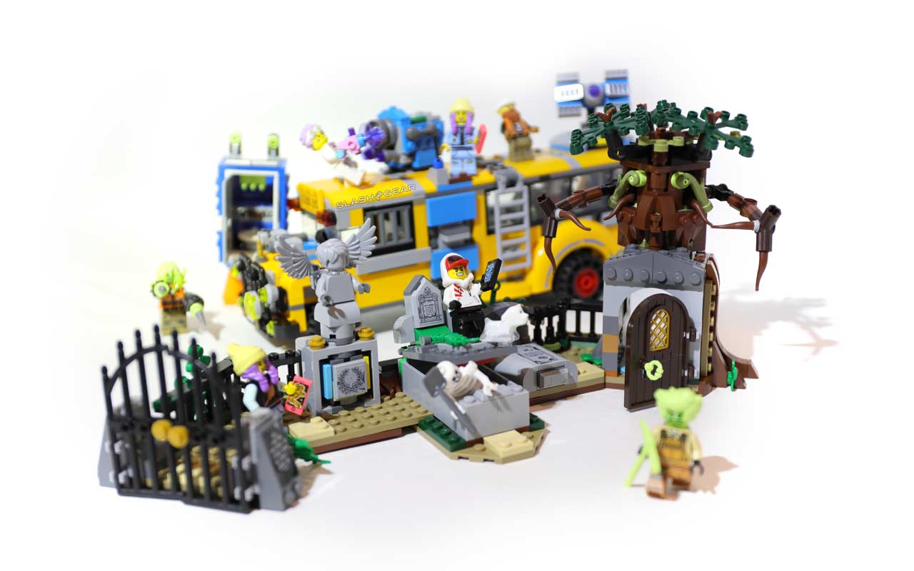 Versteckte Seite Paranormal Intercept Bus 3000 LEGO Review mit Graveyard Mystery