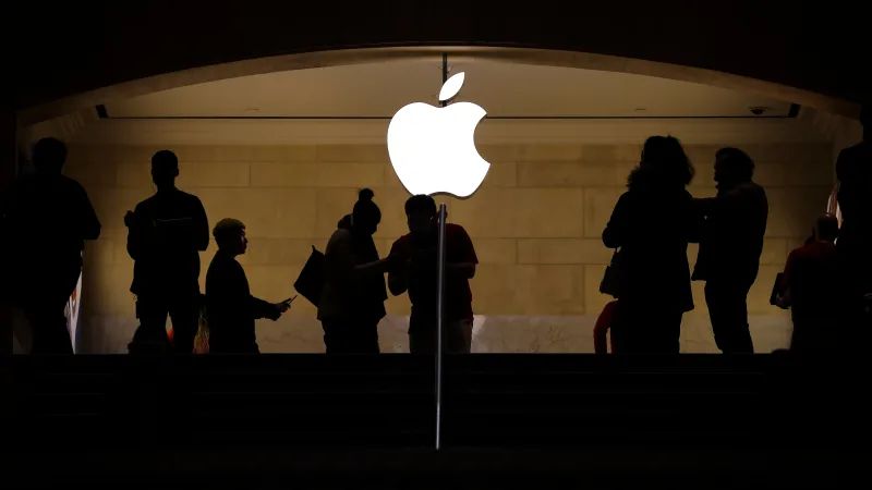 Apple Verklagt ein Unternehmen wegen rechtswidrigen Verkaufs von exakten Kopien von iOS