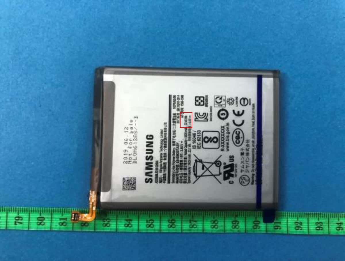 Samsungs 6 Tausend mAh Thin Battery kommt 1
