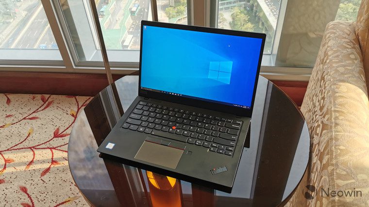 Lenovo ThinkPad X1 Carbon Gen 7 Test: Leicht, leistungsstark und schön