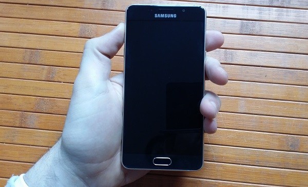 Desvantagens com a Samsung Galaxy A5 "width =" 600 "height =" 366 "data-recalc-dims ="1