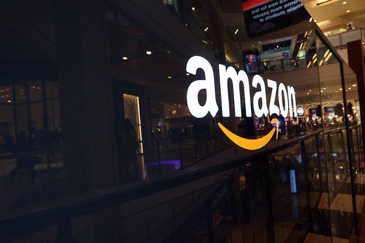 Amazon Möchte Ihre Hände scannen, um Zahlungen bei Vollwertkost zu tätigen