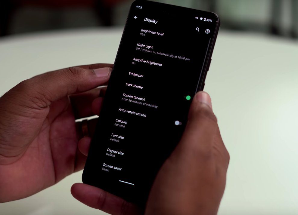Mit dieser App können Sie den Dunkelmodus für Android 10 planen