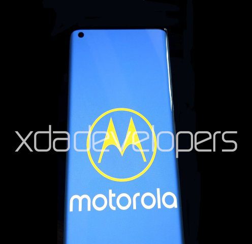 Motorola: 5G-Smartphones mit Waterfall-Display auf dem MWC