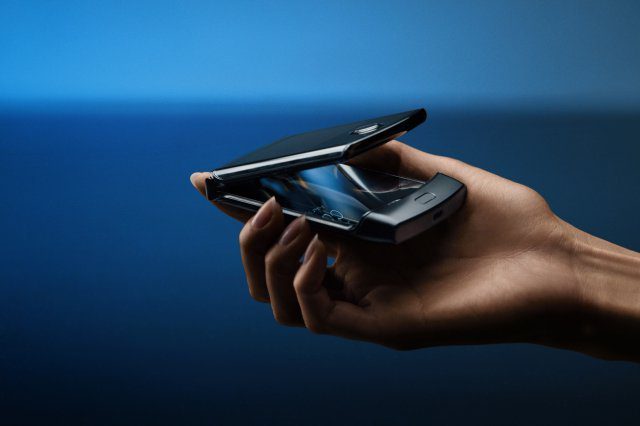 Motorola: Falt-Test des Razr ist schneller vorbei als gedacht