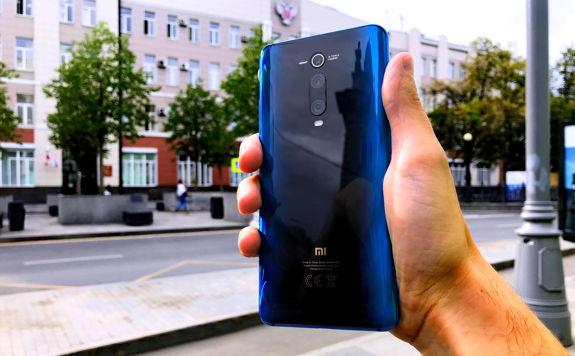 Xiaomi Mi 9T Pro: Bewertungen von Smartphones mit einziehbaren Kameras