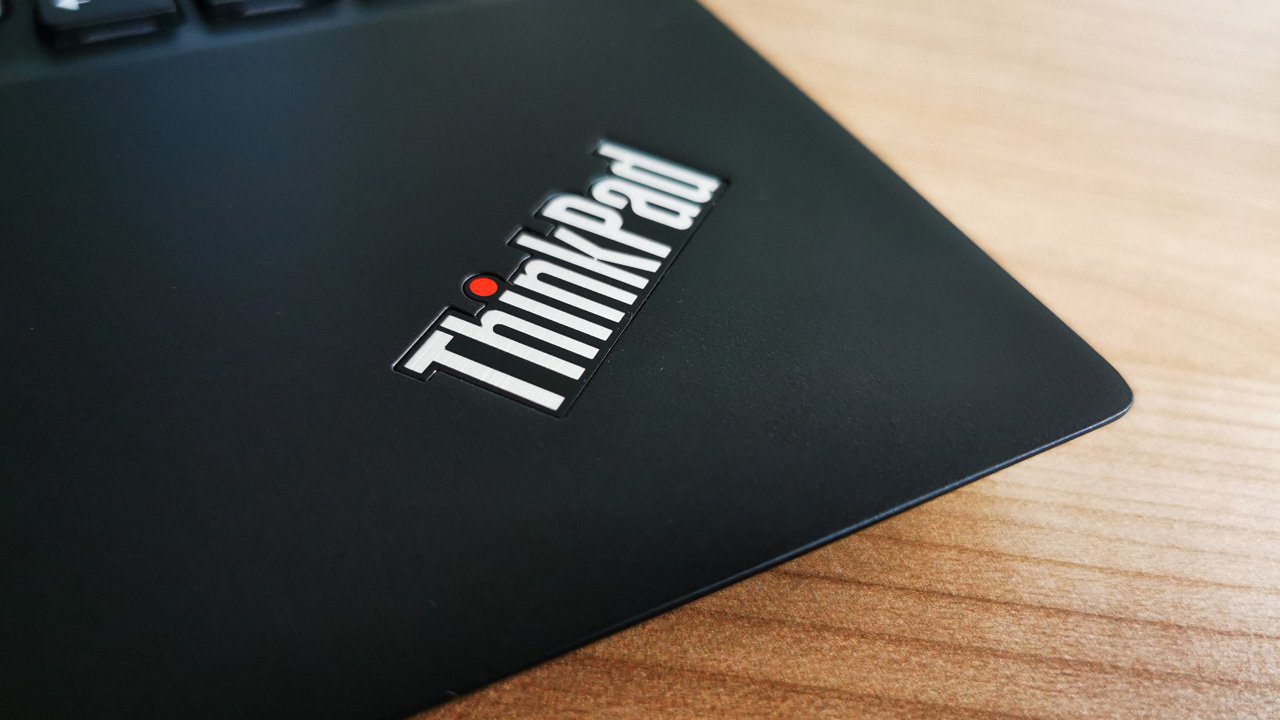 Üben Sie mit dem Lenovo ThinkPad T490s 1