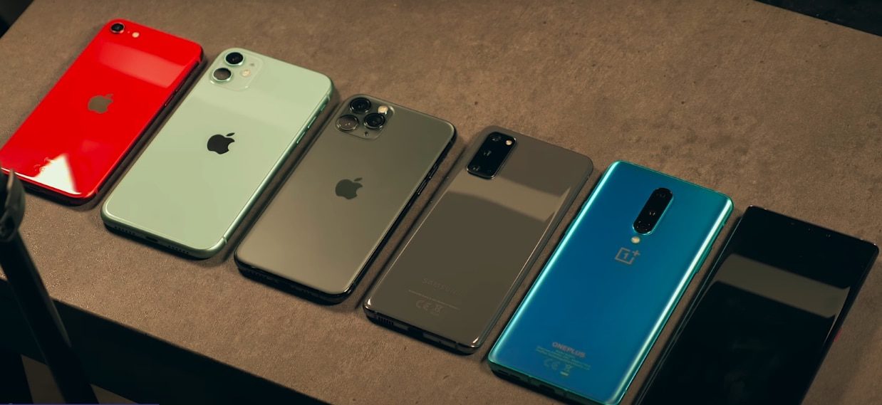 2020 iPhone SE vs iPhone 11 Pro vs iPhone 11 vs OnePlus 8 vs Galaxy S20 Batterievergleich 86