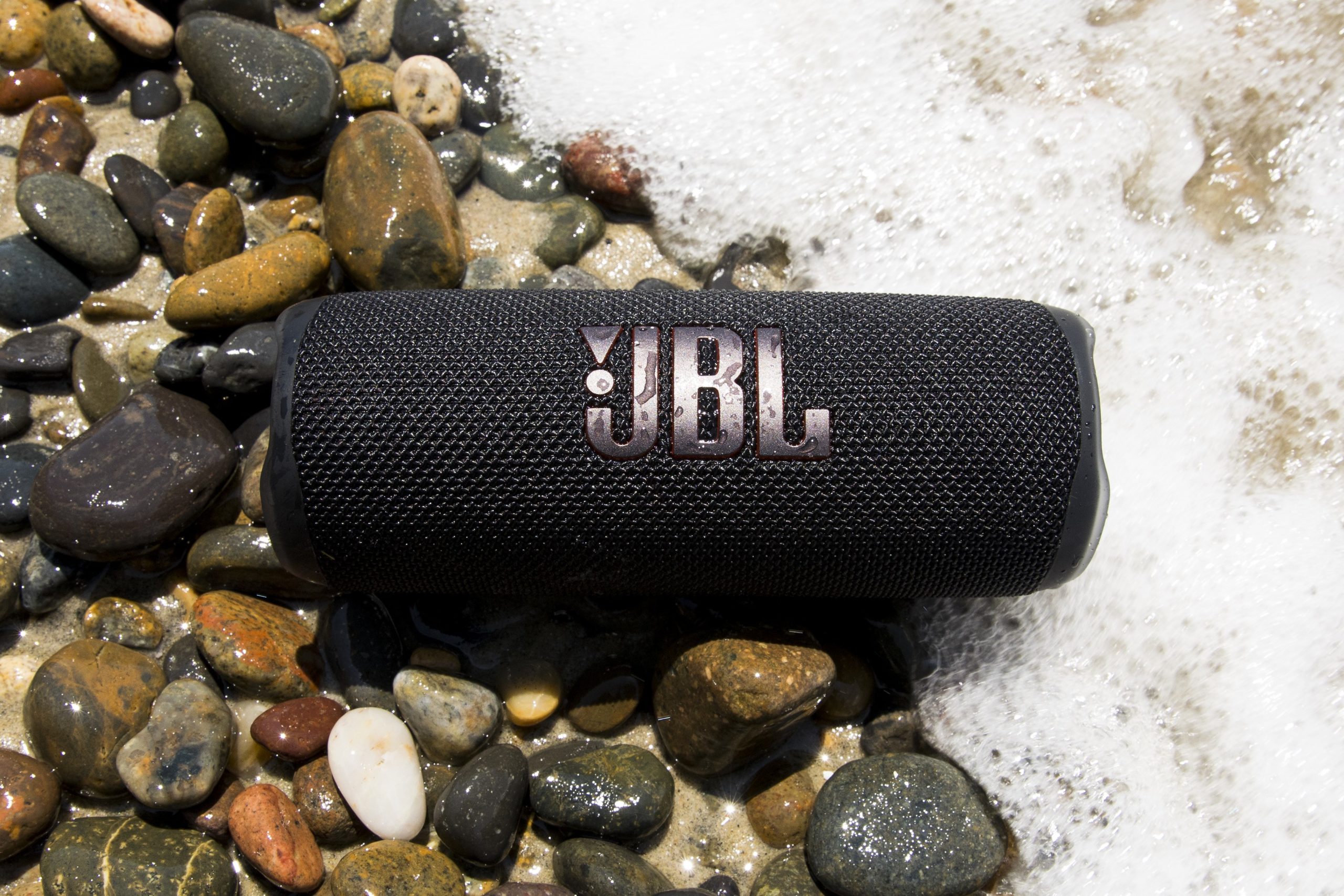 Der neue Flip 6-Lautsprecher von JBL ist mit Bluetooth 5.1 . robuster und intelligenter 23