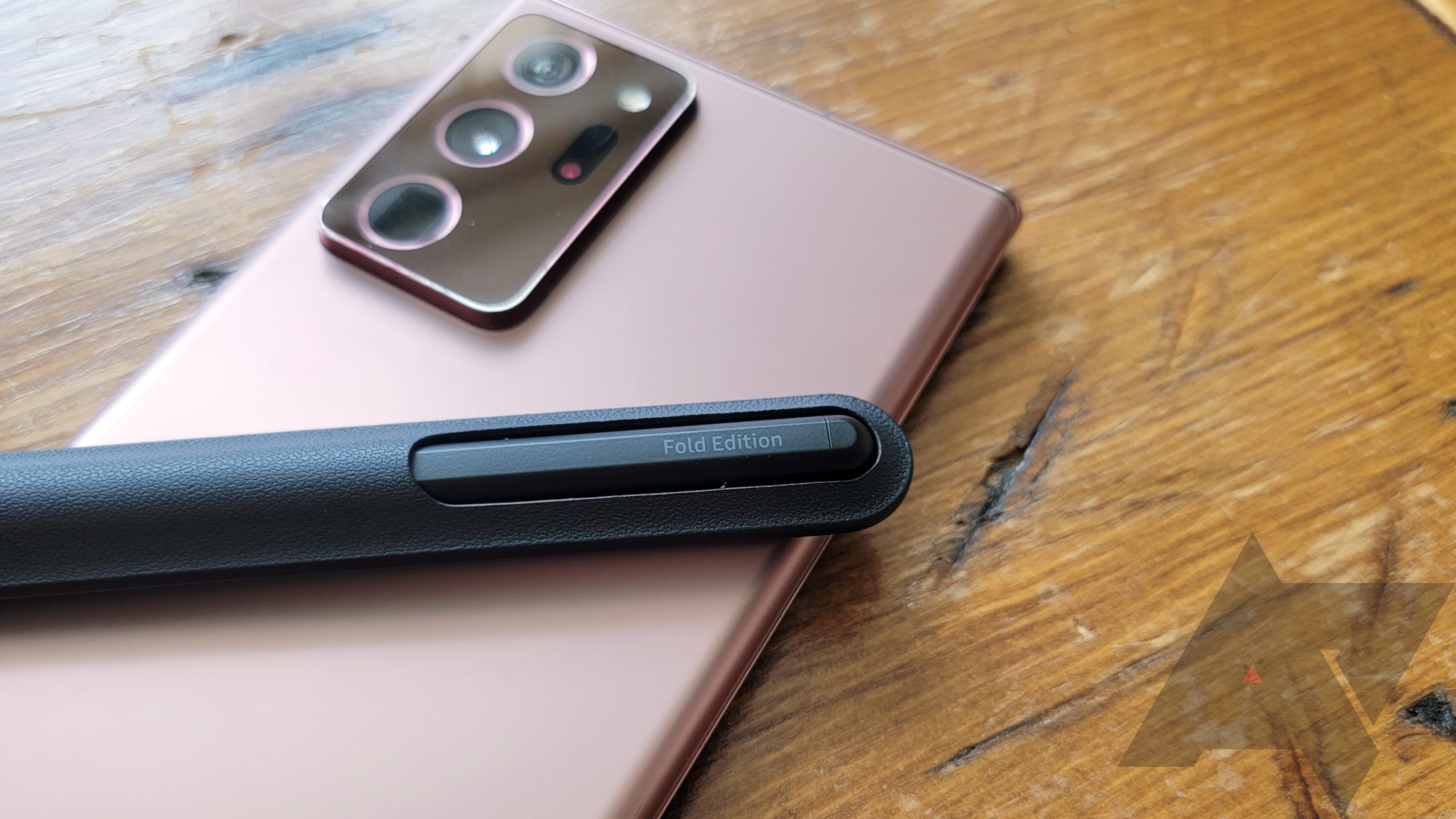 Der neue S-Pen Fold Edition funktioniert irgendwie mit älteren Samsung-Geräten 111