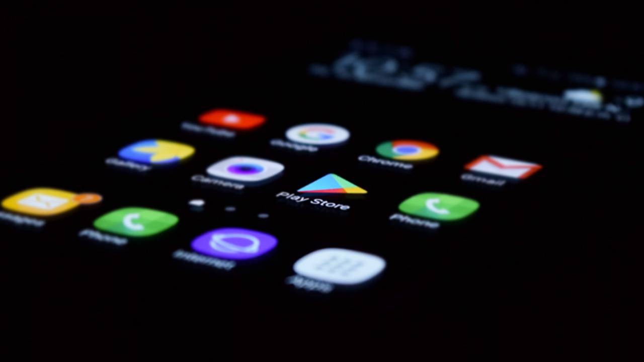 Google Play Store entfernt Entwickler, die sexuell explizite Anzeigen verwenden 236