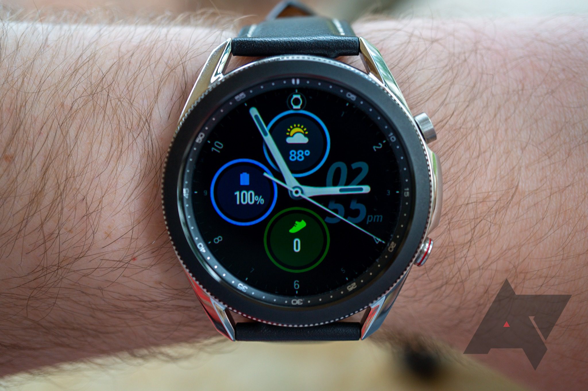 Samsungs Titan Galaxy Watch3 wird Sie weniger als die Hälfte zurückwerfen Apple Watch mit diesem Deal 218
