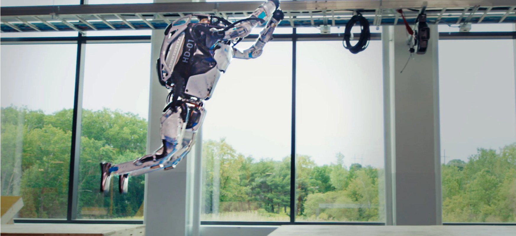 Video des Tages: Roboter von Boston Dynamics umrundet den Hindernisparcours und rollt rückwärts 15