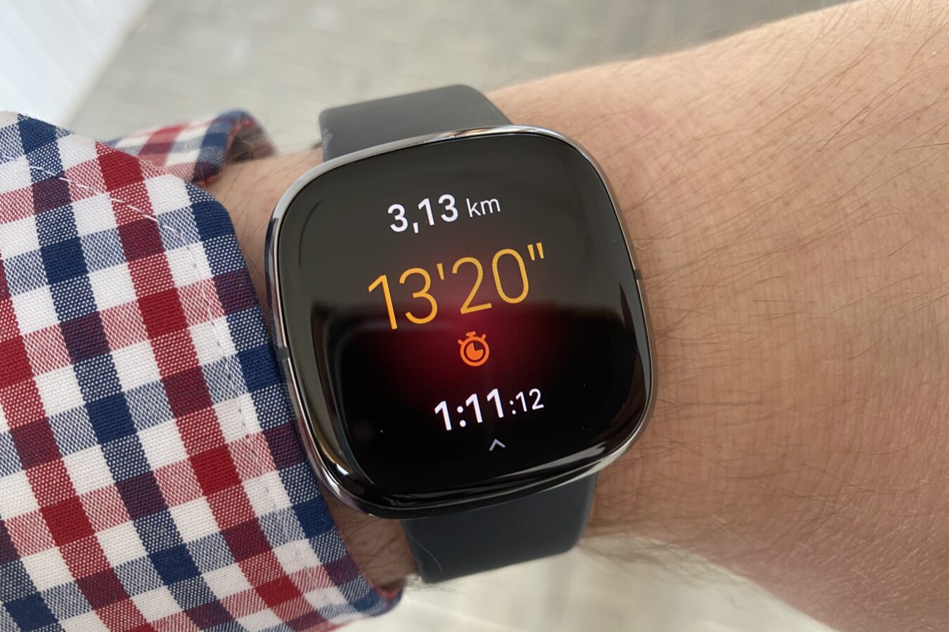 Fitbit ersetzt ausgewählte Exemplare der Sense-Smartwatch. Es gibt Probleme mit dem EKG 5