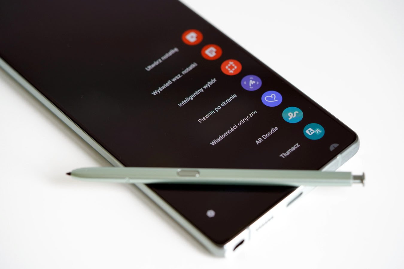 Der S Pen-Stylus wird von verschiedenen Samsung-Smartphones unterstützt! 76