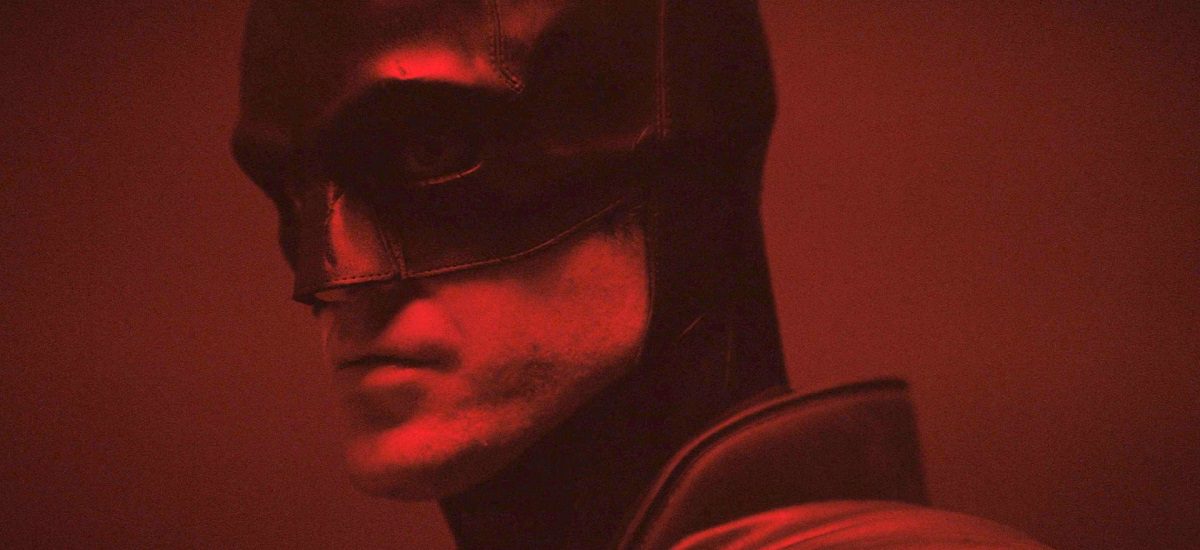 Allerdings bekommt der Dark Knight das Batmobil in einem neuen Film. Der Regisseur von "The Batman" rühmt sich mit Fotos der Maschine 26