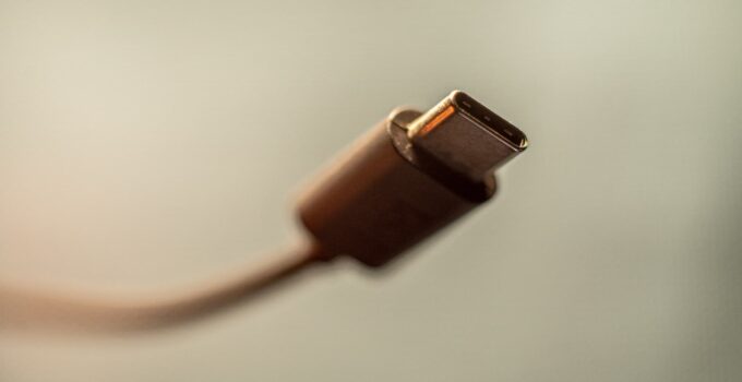 EU-Vorschlag könnte erzwingen Apple zu Switch auf USB-C auf iPhone, AirPods 12