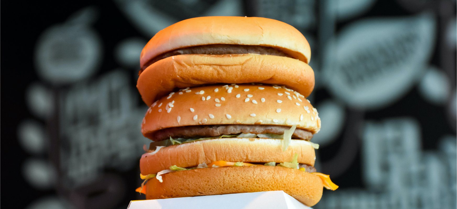 Es verspricht ein wirklich leckeres Sandwich zu werden. McDonald's arbeitet mit Beyond Meat zusammen, um den McPlant-Gemüseburger zu kreieren 21