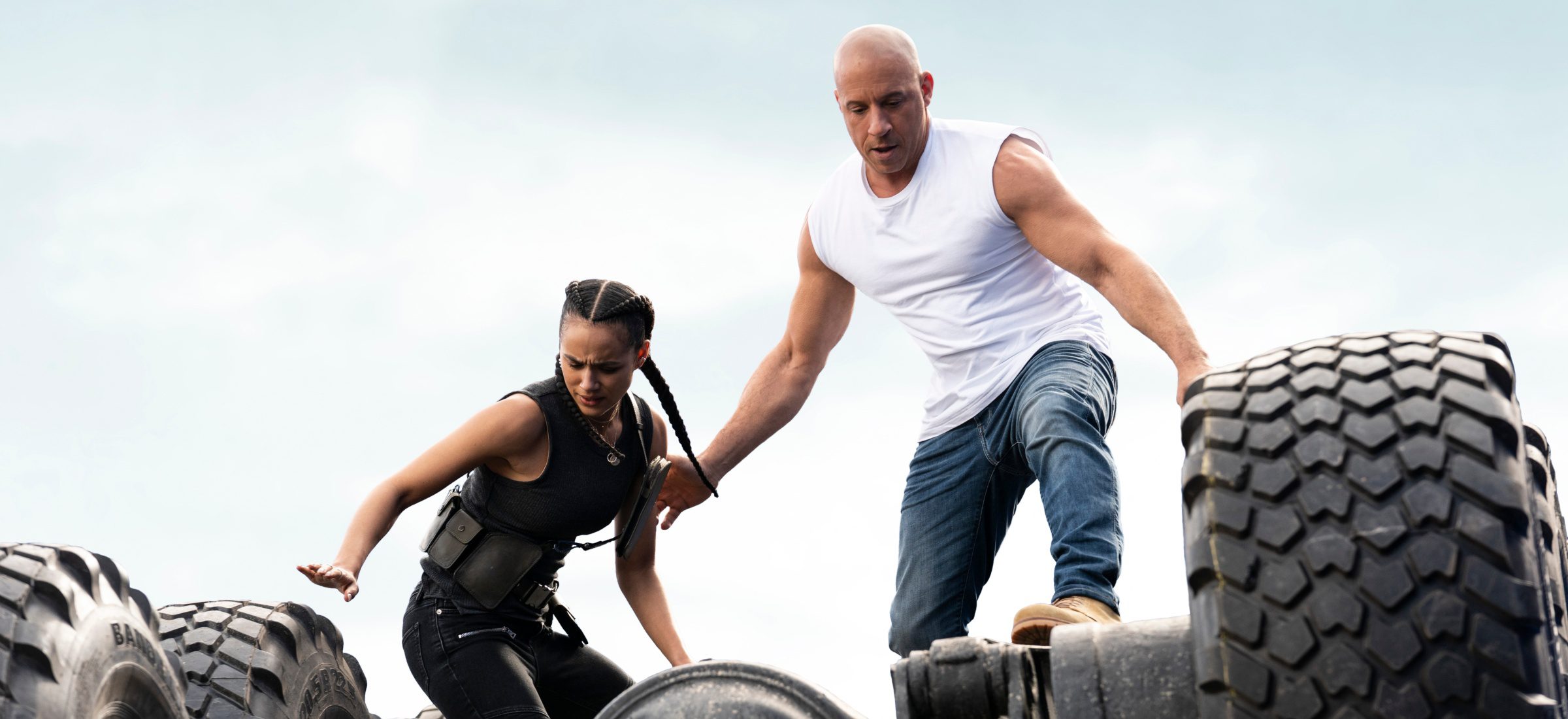 Familiensiedlungen, Kämpfe und Autoakrobatik im neuen Trailer zu "Fast and Furious 9" 101