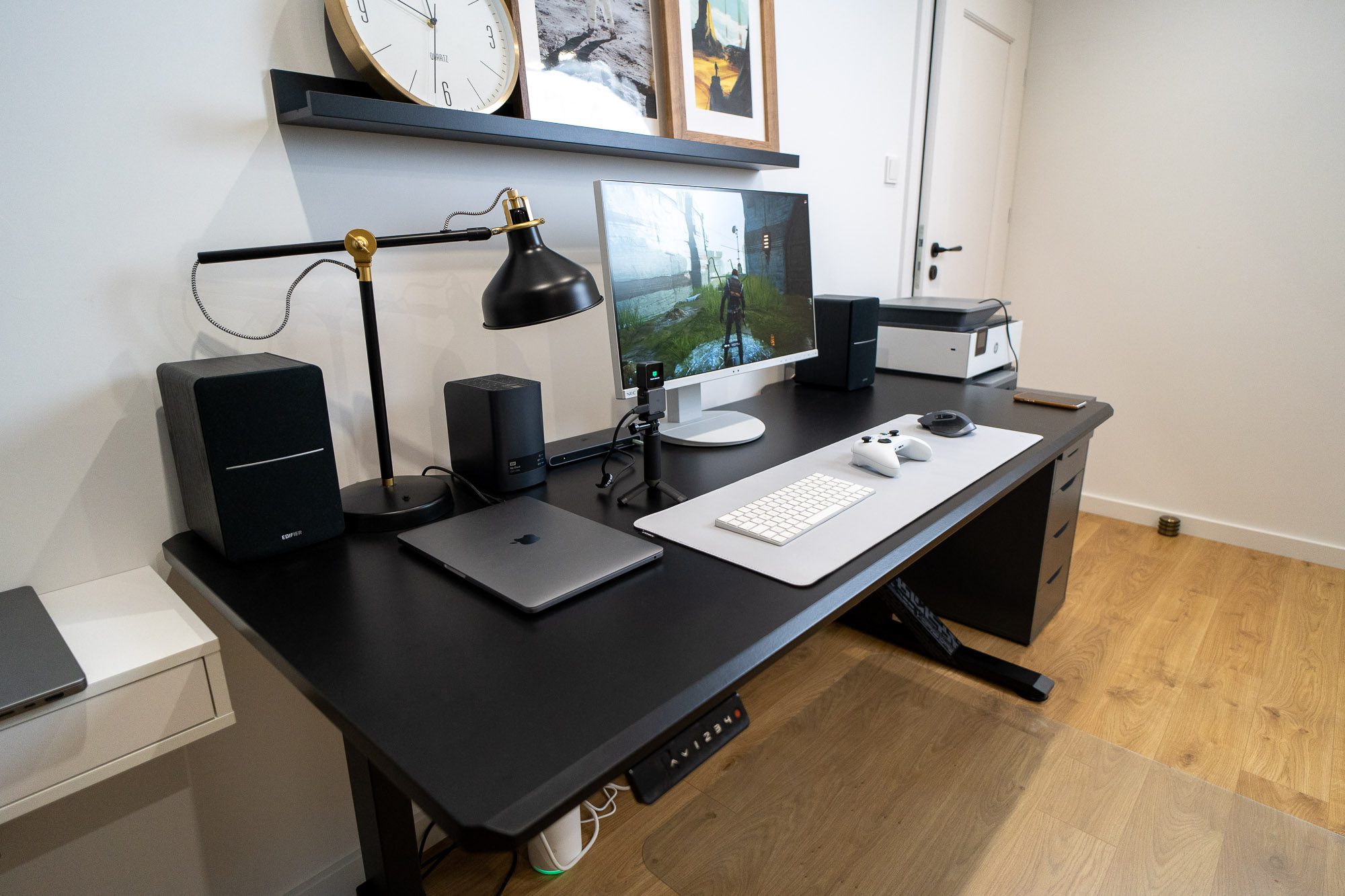 Wir testen IKEA UPPSPEL und IKEA MATCHSPEL – einen Gaming-Schreibtisch mit Höhenverstellung und einen Stuhl für lange Marathons mit Spielen 9