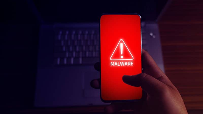 Android-Malware von russischen Hackern kann Sie verfolgen & Nimmt Audio auf 76